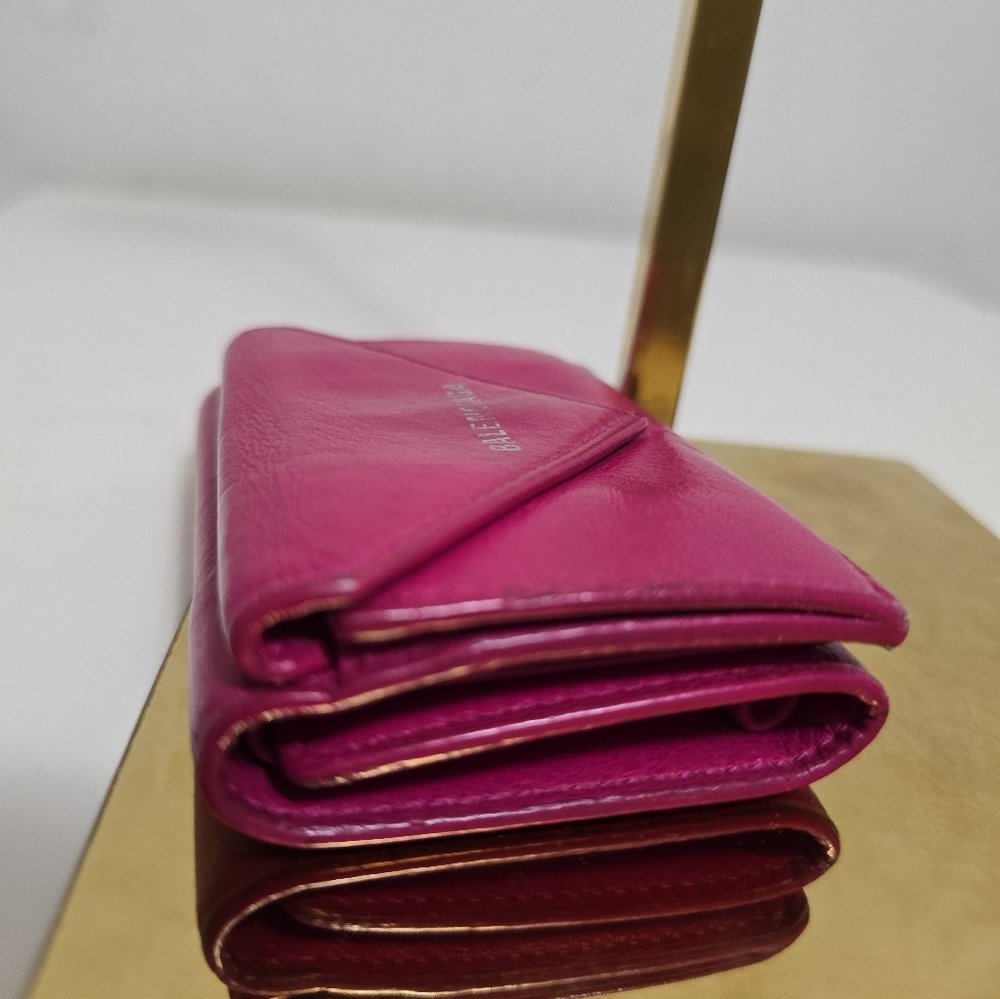 Balenciaga Pink Wallet - Picture 3 of 7